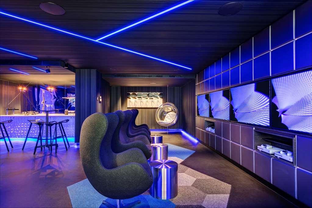The Star Grand Hotel And Residences Σίδνεϊ Δωμάτιο φωτογραφία The e-sports lounge