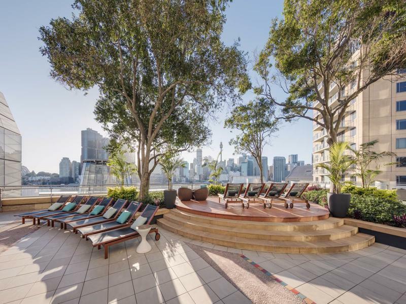 The Star Grand Hotel And Residences Σίδνεϊ Εξωτερικό φωτογραφία The rooftop garden